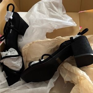 Chic chunky heels. Suede strappy heels. J Adams. Size 8